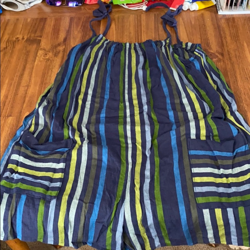 GREAT condition Aerie romper